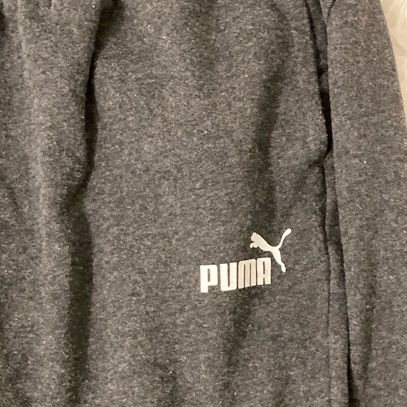 Dark gray puma wide legged sweats - Picture 4 of 6